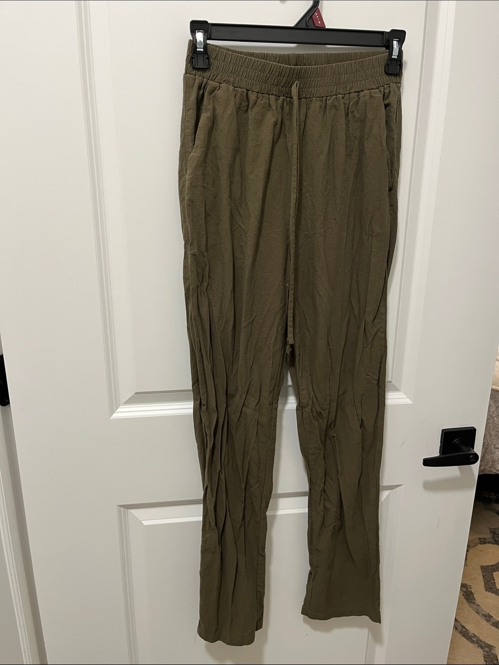 Women’s Olive Elastic Waist Casual Pants